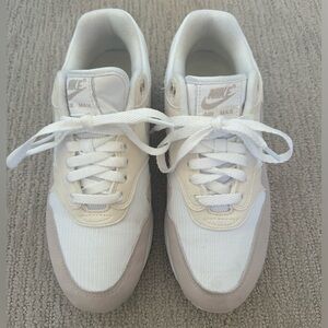 Women’s Nike Air Max 1 ‘87 Sneakers